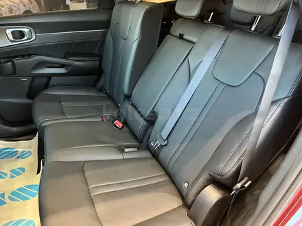 Kia Sorento Premium+ 2.5 2026 года за 23 990 000 тг. в Костанай – фото 14