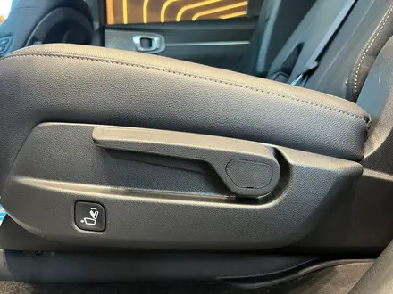Kia Sorento Premium+ 2.5 2026 года за 23 990 000 тг. в Костанай – фото 35