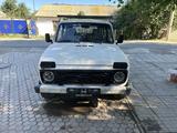 ВАЗ (Lada) Lada 2131 (5-ти дверный) 2004 годаүшін850 000 тг. в Атырау