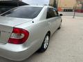 Toyota Camry 2004 годаүшін4 600 000 тг. в Актобе – фото 3