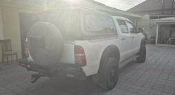 Toyota Hilux 2014 годаfor12 490 000 тг. в Актау – фото 5