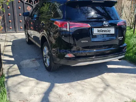 Toyota RAV4 2019 года за 14 200 000 тг. в Шымкент – фото 7