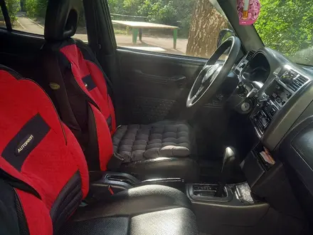 Toyota RAV4 2000 года за 3 200 000 тг. в Алматы – фото 8