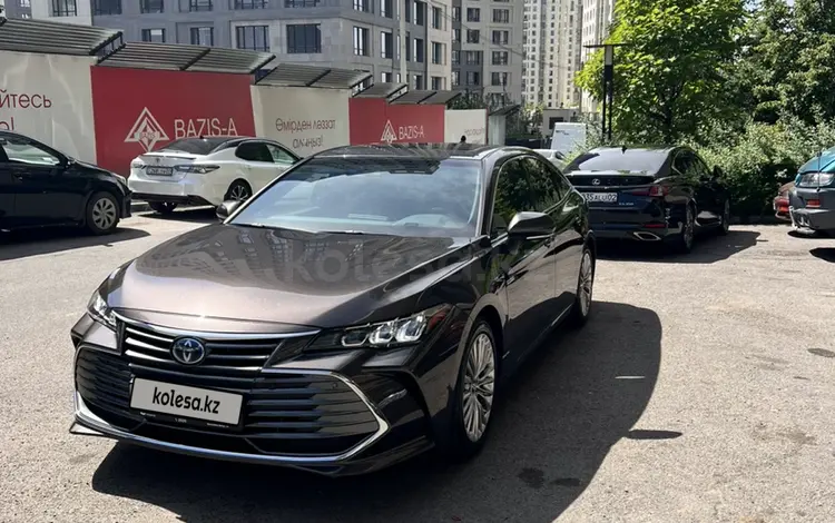 Toyota Avalon 2019 года за 18 500 000 тг. в Алматы