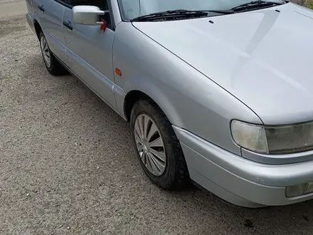 Volkswagen Passat 1995 года за 3 000 000 тг. в Актобе – фото 6