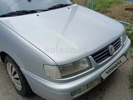 Volkswagen Passat 1995 года за 3 000 000 тг. в Актобе – фото 8