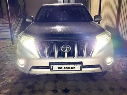 Toyota Land Cruiser Prado 2014 года за 15 500 000 тг. в Актобе – фото 3