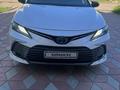 Toyota Camry 2022 года за 14 950 000 тг. в Уральск – фото 3