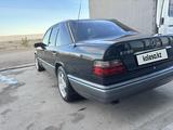 Mercedes-Benz E 280 1994 годаүшін2 700 000 тг. в Туркестан – фото 4