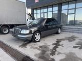 Mercedes-Benz E 280 1994 годаүшін2 700 000 тг. в Туркестан