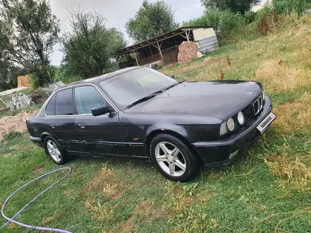 BMW 520 1992 года за 1 000 000 тг. в Тараз – фото 2