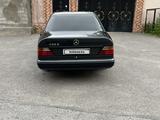 Mercedes-Benz E 230 1991 года за 2 200 000 тг. в Шымкент – фото 4