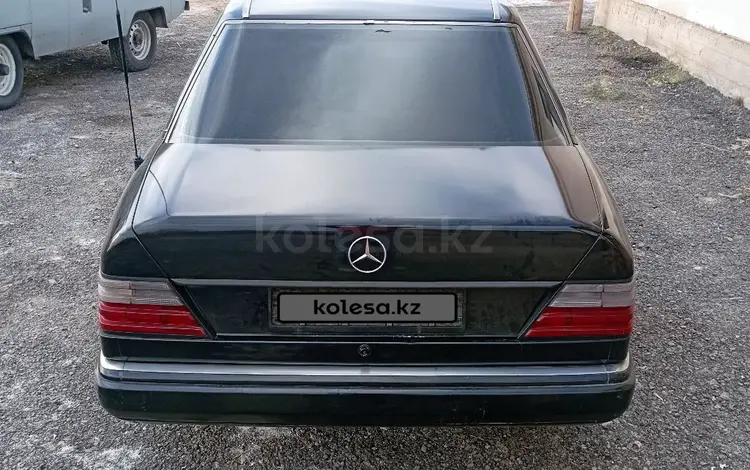 Mercedes-Benz E 230 1992 годаfor1 500 000 тг. в Кызылорда