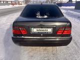 Mercedes-Benz E 240 1998 года за 2 500 000 тг. в Астана – фото 4