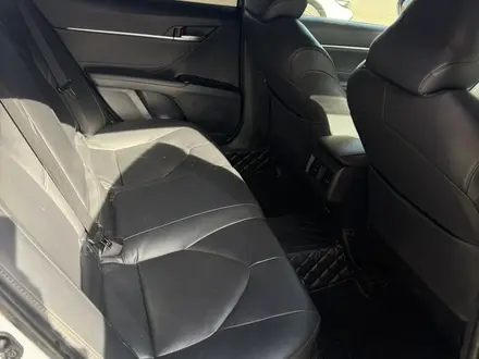 Toyota Camry 2019 года за 12 700 000 тг. в Павлодар – фото 12