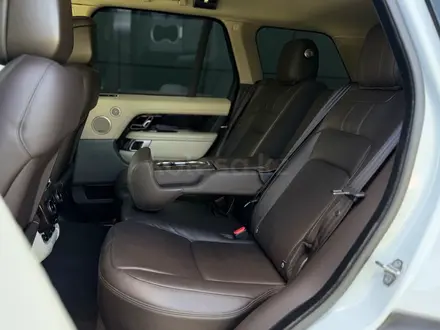 Land Rover Range Rover 2019 года за 39 500 000 тг. в Алматы – фото 14