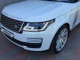 Land Rover Range Rover 2019 годаүшін39 500 000 тг. в Алматы – фото 2