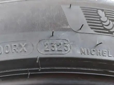 Michelin Pilot Alpin 5 SUV 285/40 R23 111V за 400 000 тг. в Семей – фото 4