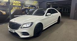 Mercedes-Benz S 450 2018 года за 33 000 000 тг. в Алматы – фото 2