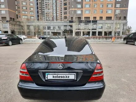 Mercedes-Benz E 220 2003 года за 4 800 000 тг. в Астана – фото 16