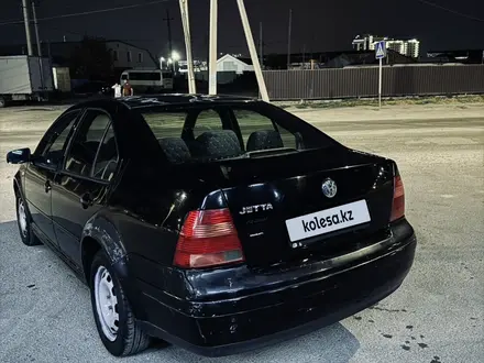 Volkswagen Jetta 1999 года за 1 400 000 тг. в Атырау – фото 4