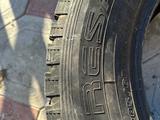 Шины б/у за 200 000 тг. в Атырау – фото 4