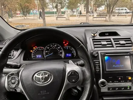 Toyota Camry 2012 года за 5 999 999 тг. в Актобе – фото 3