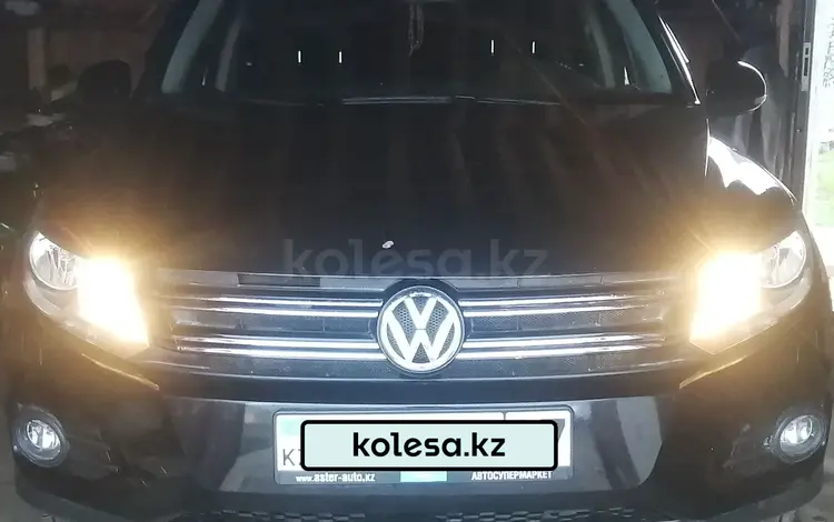 Volkswagen Tiguan 2015 годаүшін9 100 000 тг. в Уральск