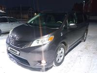 Toyota Sienna 2014 годаүшін12 000 000 тг. в Актобе