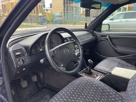 Mercedes-Benz C 200 2000 года за 3 000 000 тг. в Астана – фото 7