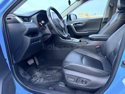 Toyota RAV4 2020 года за 15 500 000 тг. в Актау – фото 7