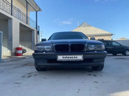 BMW 728 1999 года за 3 900 000 тг. в Туркестан