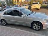 Mercedes-Benz C 320 2002 годаүшін3 000 000 тг. в Астана – фото 3