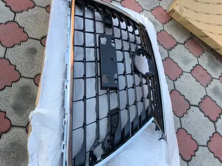 Решетка радиатора на Lexus NX за 320 000 тг. в Алматы – фото 2