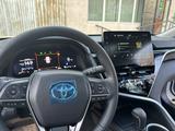 Toyota Camry 2023 годаүшін14 600 000 тг. в Алматы – фото 4