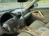 Toyota Camry 2007 годаүшін4 300 000 тг. в Костанай – фото 2