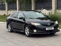 Toyota Camry 2014 года за 7 850 000 тг. в Астана – фото 2