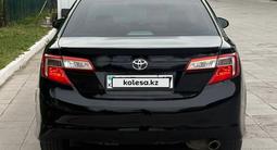 Toyota Camry 2014 года за 7 850 000 тг. в Астана – фото 5