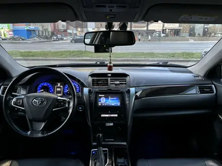 Toyota Camry 2017 года за 12 500 000 тг. в Астана – фото 15