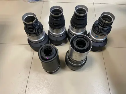Пневмобаллон на Mercedes W221, GL 164, GL 166, W222, W212 за 90 000 тг. в Астана