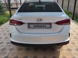 Hyundai Accent 2021 годаүшін8 100 000 тг. в Шымкент – фото 2