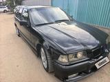 BMW 325 1992 года за 1 490 000 тг. в Алматы