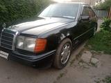 Mercedes-Benz E 230 1992 года за 1 100 000 тг. в Алматы – фото 2