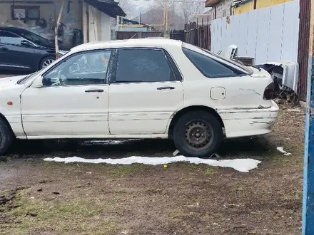 Mitsubishi Galant 1993 года за 400 000 тг. в Алматы – фото 2