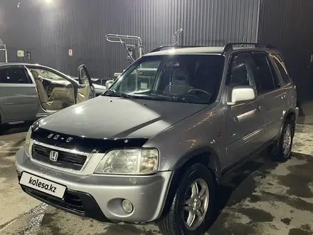 Honda CR-V 2001 года за 3 300 000 тг. в Алматы – фото 2