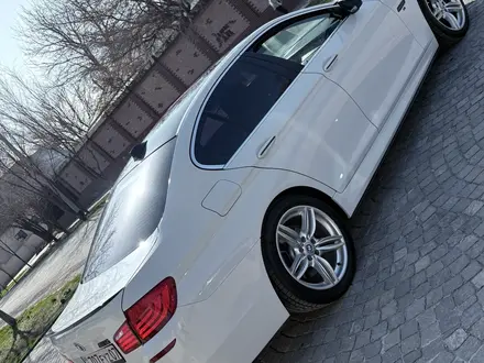 BMW 528 2011 года за 11 500 000 тг. в Шымкент – фото 15