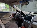 Toyota Camry 2006 годаүшін5 700 000 тг. в Алматы – фото 5