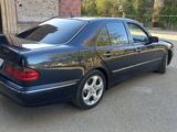 Mercedes-Benz E 280 2001 годаүшін5 000 000 тг. в Байконыр – фото 5