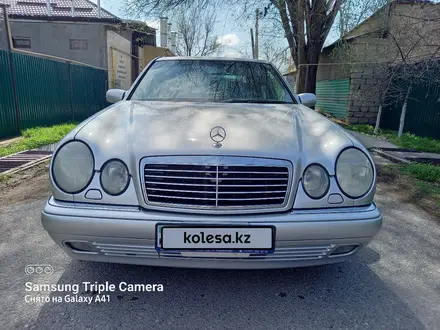 Mercedes-Benz E 55 AMG 1999 года за 5 500 000 тг. в Шымкент – фото 3