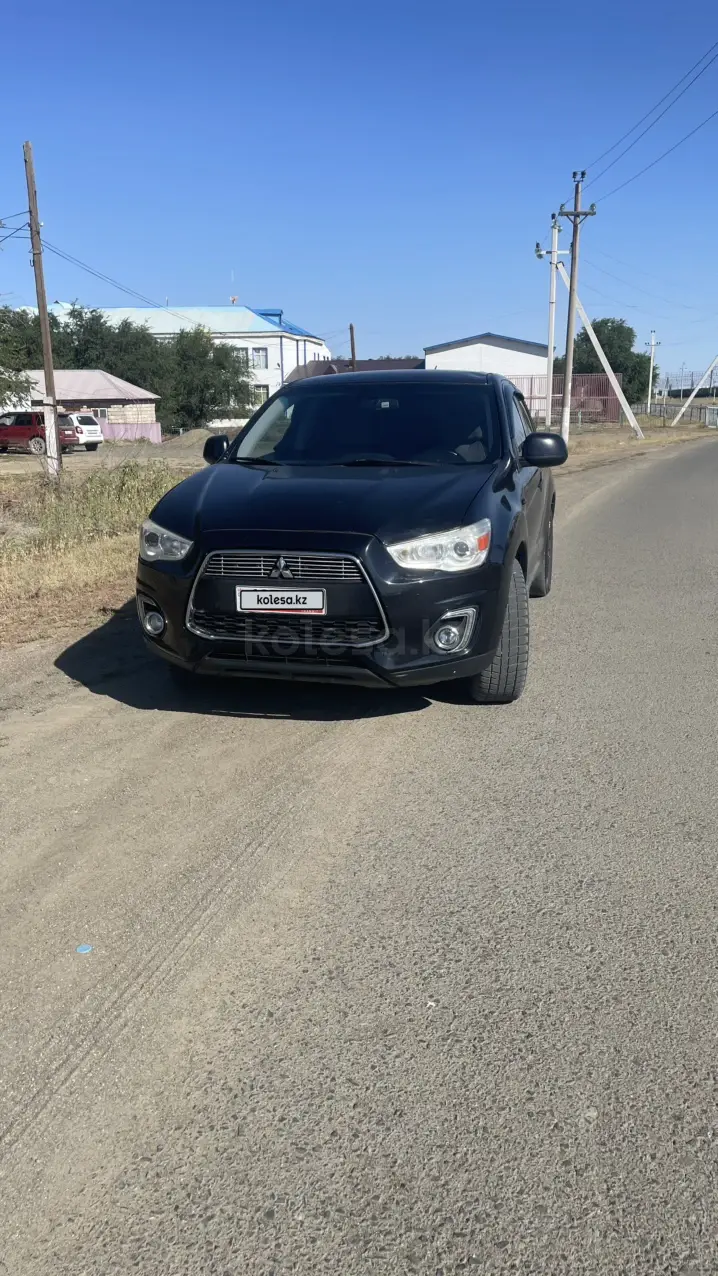 Mitsubishi Outlander Sport, 2014